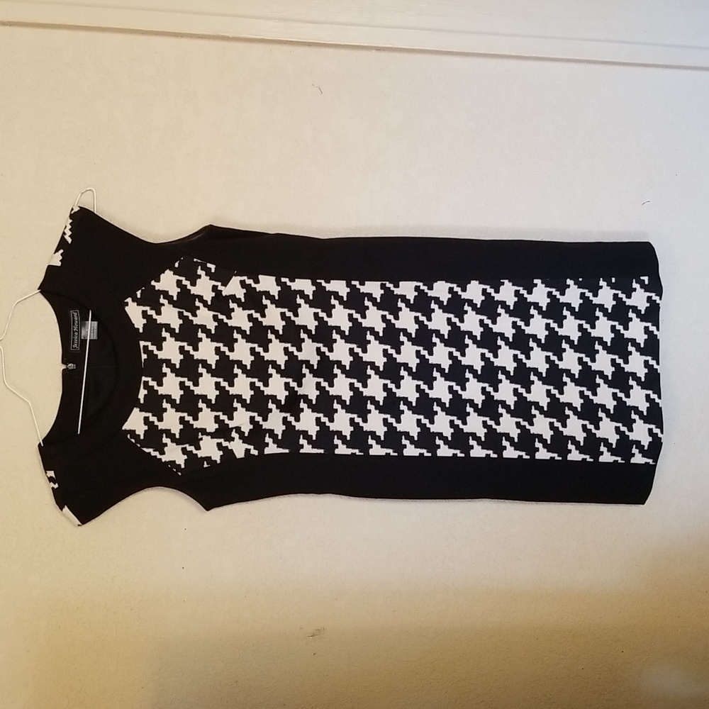Jessica Howard sleeveless black and off white size 8 dress